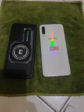 Samsung a50 4/64gb mulus
