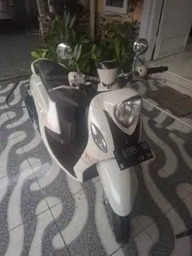 Yamaha Fino Premium 125