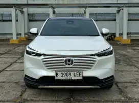 Honda HRV SE  1.5 AT  thn 2023. Putih. Loelw km m percrt kondotor Ii