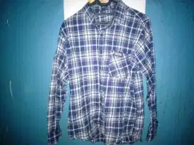 Kemeja ukuran M 65rb nego