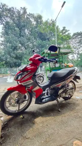 Nouvo z 2005 merah