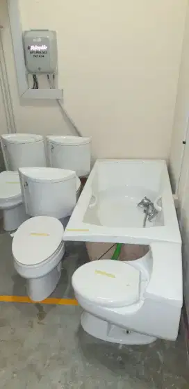 Set kamar mandi Closet kohler dan baktap