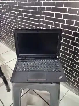 Laptop Lenovo Thinkpad 11e