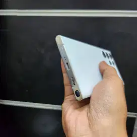 mencari hp ss 22 ultra.