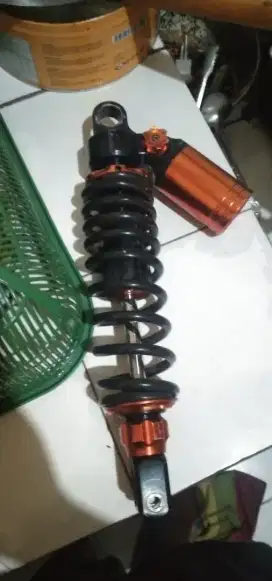 Shock answer UK 330
