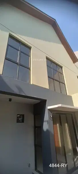 Dijual Rumah Mewah Baru Siap Huni Di BSD City Tangerang