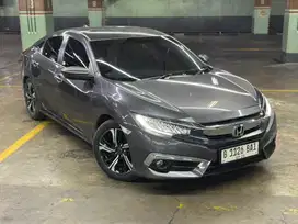 HONDA CIVIC 1.5 TURBO ES 2018