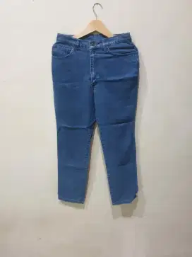 Celana jeans preloved