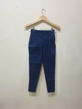 Celana blue jeans
