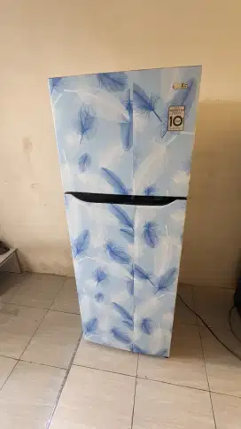 Jual kulkas 2 pintu normal dingin beku cepat merk LG INVERTER