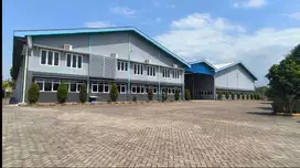Di Kontrakkan  / Dijual Tanah dan Bangunan Komersial Sukorejo Pandaan