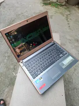 Acer aspire i5 Gen 2 Ram 4 Hdd 320 siap pakai double Vga