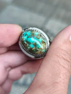 Batu pirus Persia urat emas ring monel 22*16*8 mm