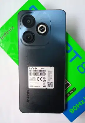 Infinix Smart 8 Ram 4+4/128 Mulus, Fullset masih garansi