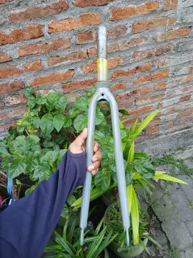 Garpu Sepeda OS