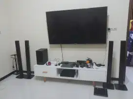 Dijual 1 set  smart TV speaker dan meja tv