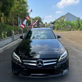 Dijual mercy c200 2019 km 18.000