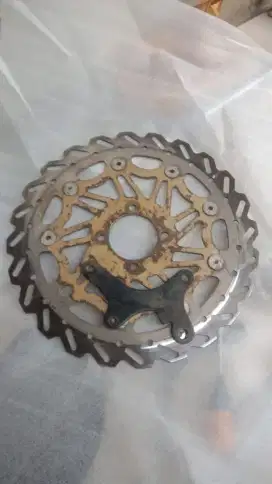 Piringan cakram Revo absolute