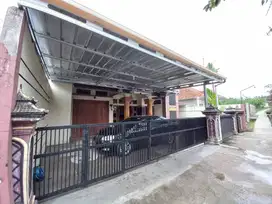 DIJUAL RUMAH LUAS & NYAMAN