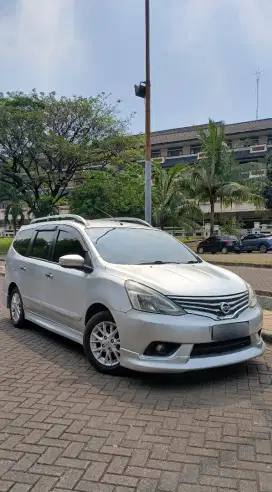 [Low KM 62K] Nissan Grand Livina HWS 1.5 AT 2013 Silver Facelift