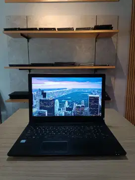 Laptop Second Toshiba B65 Core i5 Gen 7 Ram 8GB SSD 256 Bergaransi