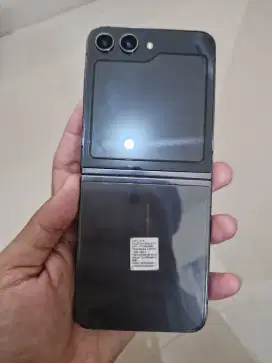 Samsung Z Flip 5 5G 8/256GB resmi Sein fullset mulus pemakaian