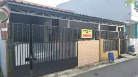 Dijual Rumah Siap Huni di Blok R 220 (Hook)Teluk Jambe Karawang Barat