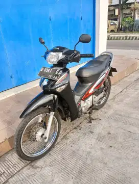 Supra x 125 karbu 2005 mulus