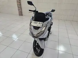 Honda PCX 160 CBS Tahun 2024