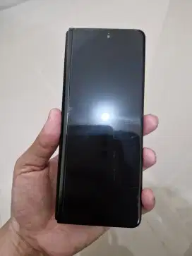 Samsung Z Fold 3 5G 12/256GB resmi Sein fullset mulus pemakaian