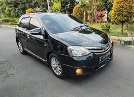 TOYOTA ETIOS VALCAO 1.2 G M/T 2014