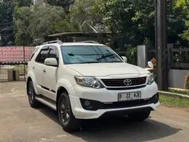 KM 55RB TOYOTA FORTUNER 2.7 G LUX TRD AT 2015 ISTIMEWA