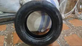 Ban goodyear 205/65/R15 tahun produksi 2724