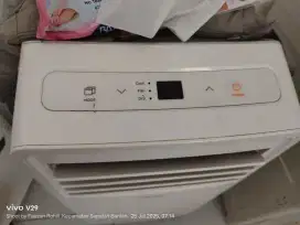 Dijual AC Portable Midea