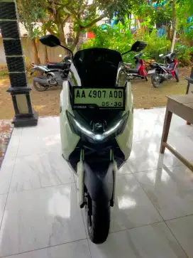 YAMAHA NMAX 2025