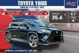 TOYOTA YARIS CROSS GR HYBRID TWO TONE 2024 / 2023 1.5 AT KM.4RB #F2ST
