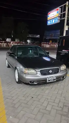 Suzuki Baleno 2000