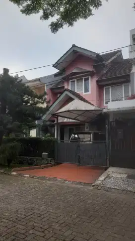 Rumah di pusat kota Bogor
