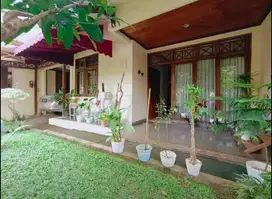 Dijual Rumah 2 lantai Taman Rempoa Indah Tangerang Selatan
