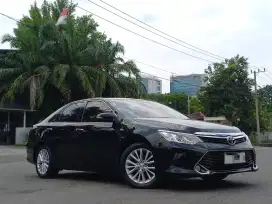 Km 60rb camry V 2.5 AT 2018 surabaya