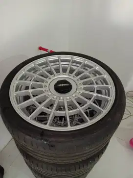VELG ROTIFORM USA RING 20 Original bekas rapih.