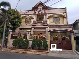 Rumah Mewah Cantik Taman Laguna Cibubur dekat LRT Harjamukti