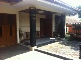 Rumah 1 1/2 Lantai dipinggir Jl. H. Juanda Depok - Jawa Barat