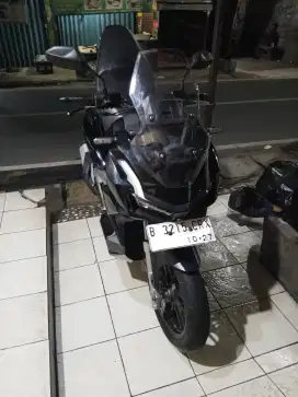ADV 160 cbs iss 2022 black glossy pemakaian pribadi sendiri