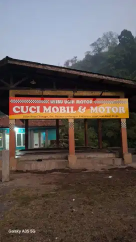 Billboard costum