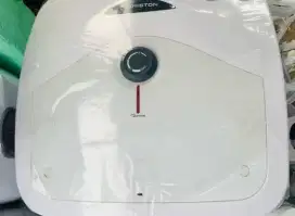 Water heater ariston 30L
