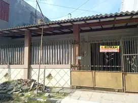 rumah disewakan sutorejo utara surabaya
