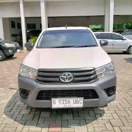 TOYOTA HILUX PICK UP 2.4 MT 2019