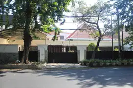 SEWA RUMAH KOMERSIAL POLISI ISTIMEWA SURABAYA PUSAT KOTA BAGUS LANGKA