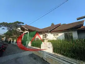 Dijual Rumah Perlu Renovasi Lokasi strategis di Leuwinanggung Cibubur